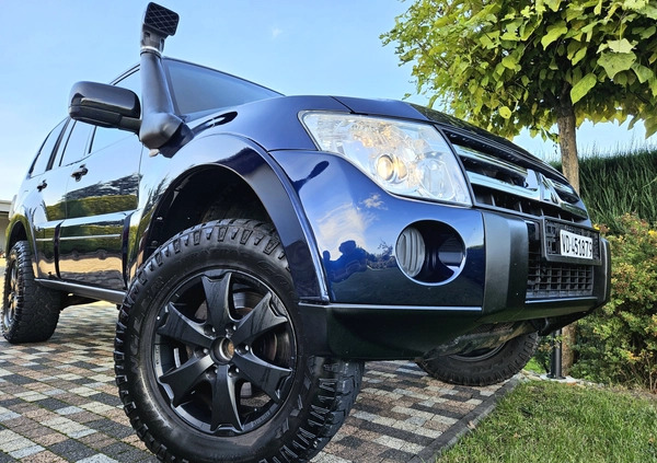 Mitsubishi Pajero cena 69900 przebieg: 196000, rok produkcji 2010 z Gdynia małe 562